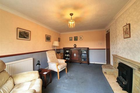 38 Holcombe Crescent, Ipswich, IP2 9QL