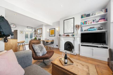 Flat 1, 32 Brading Road, London, SW2 2AW