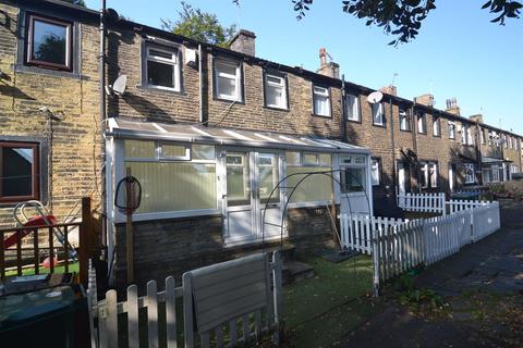 5 Brecks, Clayton, Bradford, BD14 6DY