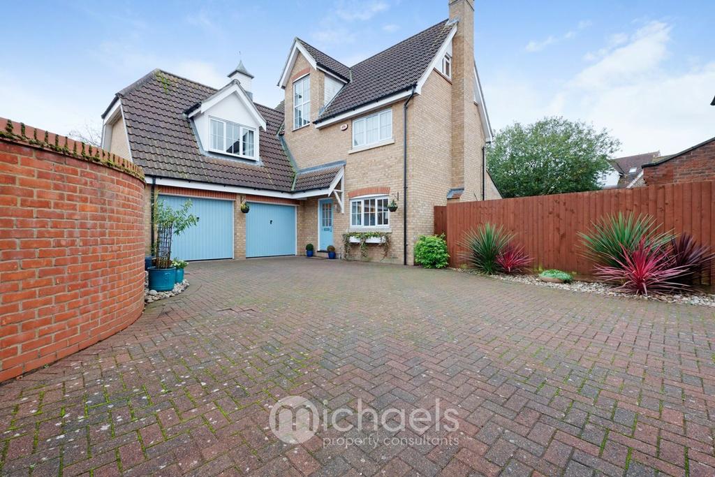 Grantham Avenue, Great Notley, Braintree, CM77 6 bed detached house £