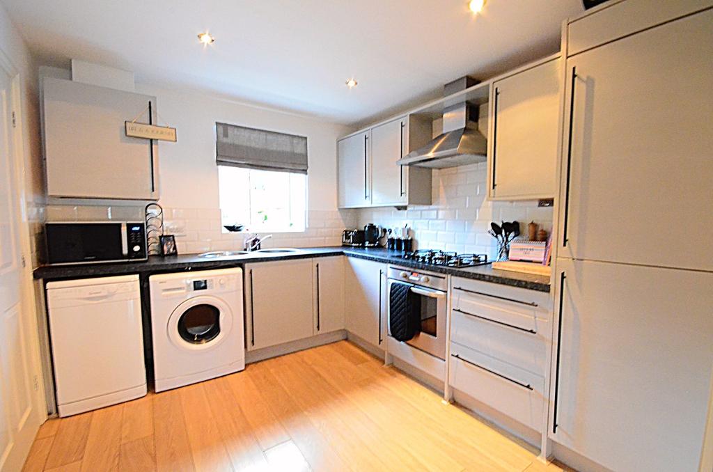Hallbridge Gardens, Bolton, BL1 3 bed terraced house £189,995