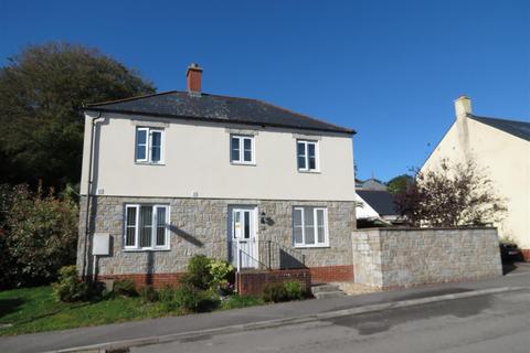 59 Bay View Road, Duporth, St Austell, PL26 6BN