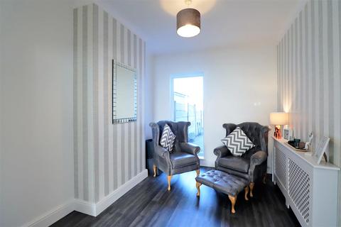 122 Colney Road, Dartford, DA1 1UH