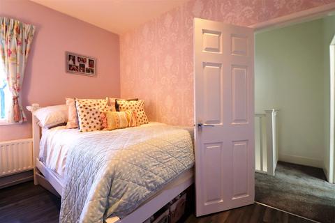 122 Colney Road, Dartford, DA1 1UH