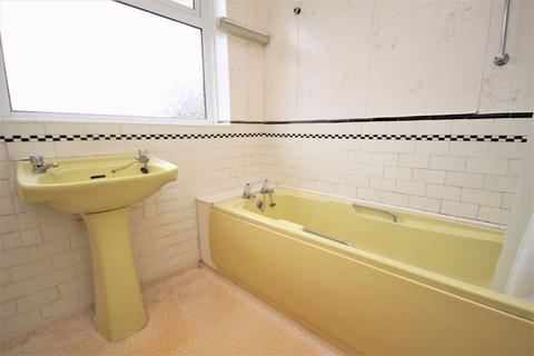 10 Cranleigh Close, Bournemouth, BH6 5LD