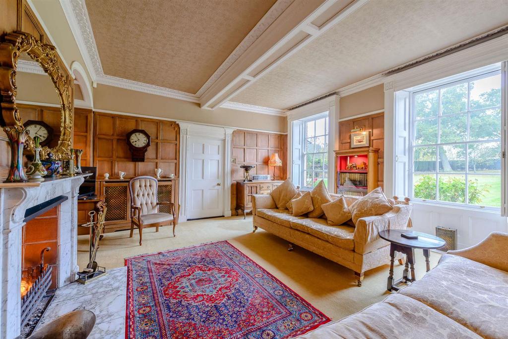 8441536-interior03-800.jpg