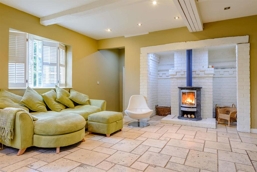 8441536-interior13-800.jpg