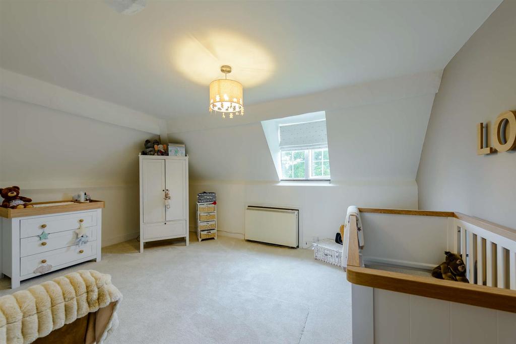 8441536-interior49-800.jpg