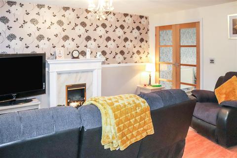 45 Beverley Avenue, Nuneaton, CV10 9JP