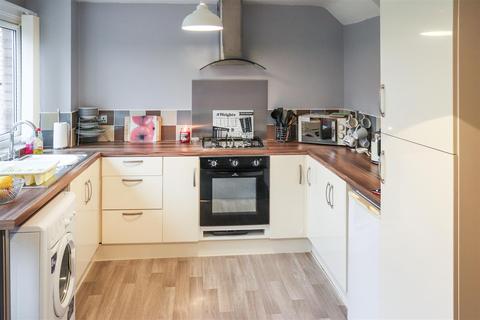 45 Beverley Avenue, Nuneaton, CV10 9JP