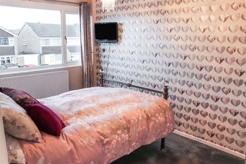 45 Beverley Avenue, Nuneaton, CV10 9JP