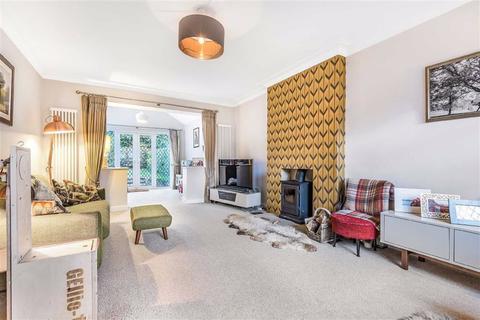 14 Burn Bridge Oval, Burn Bridge, Harrogate, HG3 1LR
