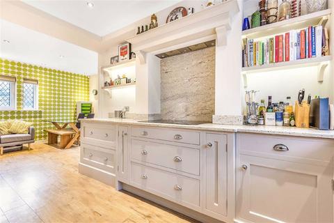 14 Burn Bridge Oval, Burn Bridge, Harrogate, HG3 1LR