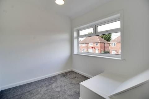 14 Lea Farm Row, Leeds, LS5 3QR