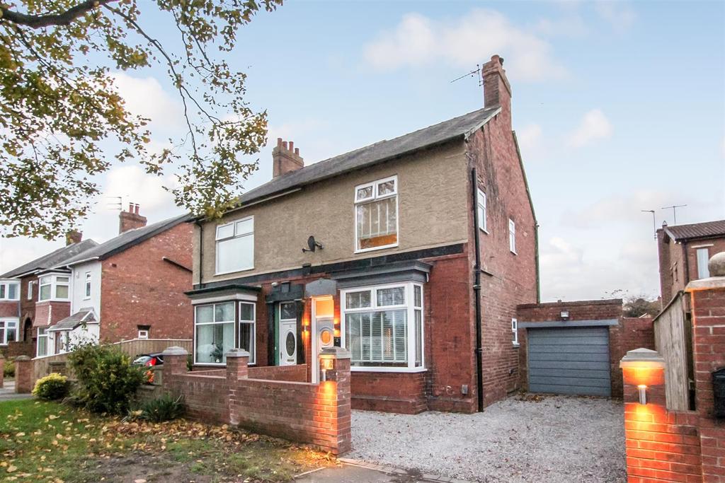 Harrowgate Village, Darlington 2 bed semidetached house £175,000