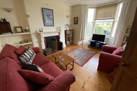 14 Mitchell Hill Terrace, Truro, TR1 1HY