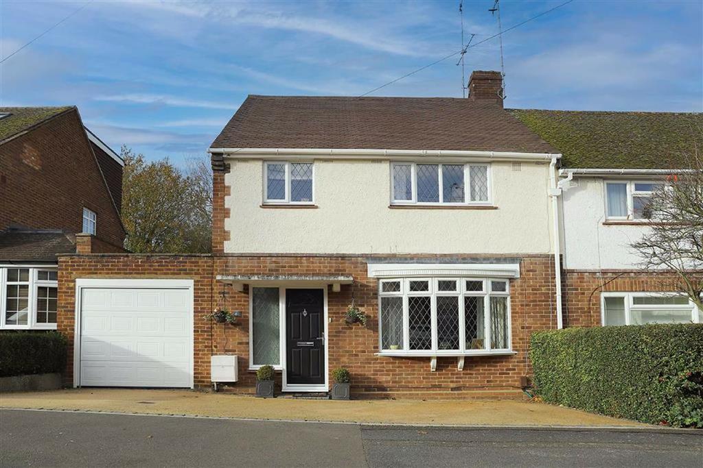 St James Road, Harpenden, Hertfordshire 3 bed end of terrace house £