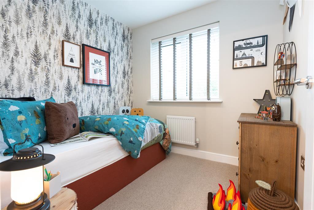 Ideal for a bedroom or home office