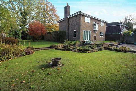 1a Ashleigh Road, Horsham, RH12 2LE