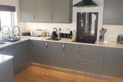 52 Beards Road, Fremington, Barnstaple, EX31 2PG