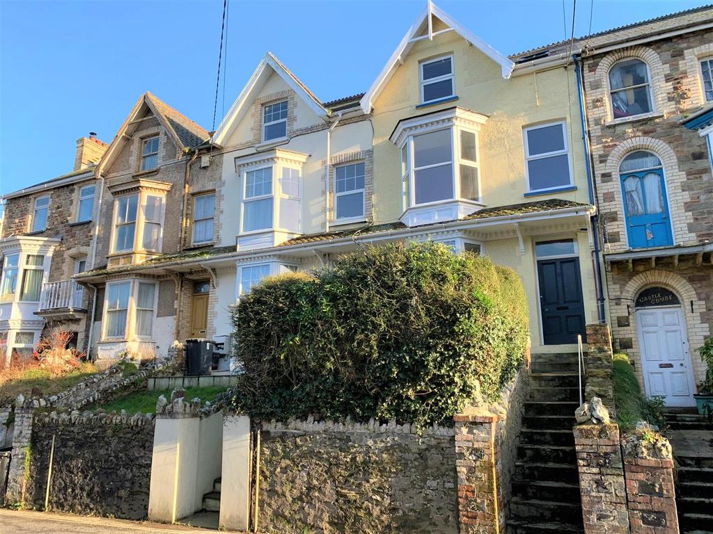 Woodlands, Combe Martin, 1 bed apartment £100,000