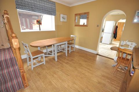123 Grantham Road, Bingham, Nottingham, NG13 8DF