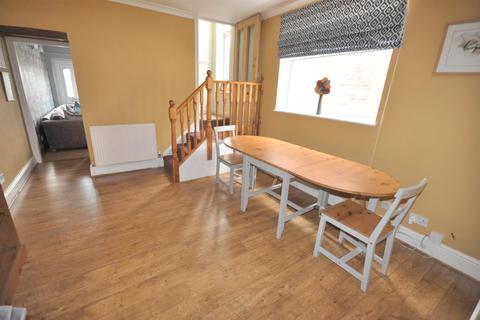 123 Grantham Road, Bingham, Nottingham, NG13 8DF