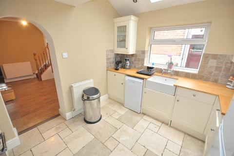 123 Grantham Road, Bingham, Nottingham, NG13 8DF