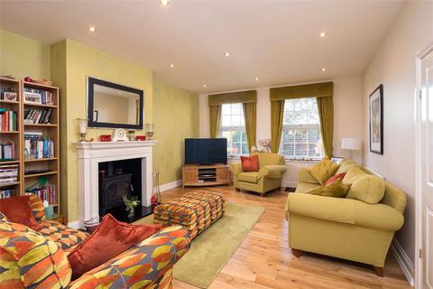 16 Trinity Avenue, Northampton, NN2 6JJ