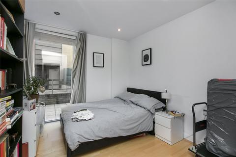 3 bedroom apartment to rent, Hertford Road, London, N1