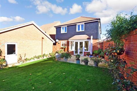 27 Arable Drive, Whitfield, Dover, CT16 3FE