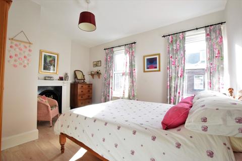 38 Beaufort Road, Exeter, EX2 9AB