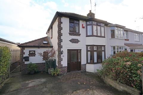 73 Crawshaw Grove, Sheffield, S8 7EA