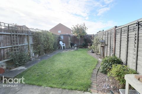 73 Claverley Green, Luton, LU2 8TB