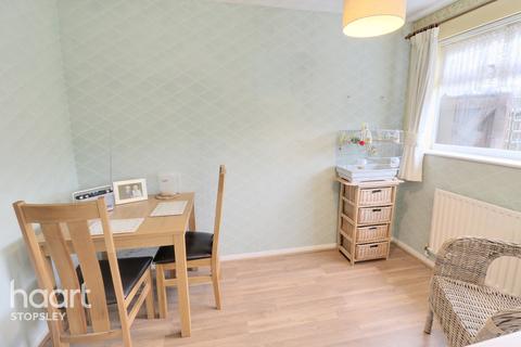73 Claverley Green, Luton, LU2 8TB