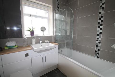 25 Booth Drive, Staines-upon-thames, TW18 1PR