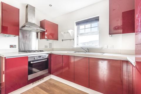 Flat 5, Russell House, 7 Wells View Drive, Bromley, BR2 9TU