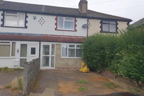 2 bedroom terraced house to rent, Woodrow Avenue, Hayes UB4