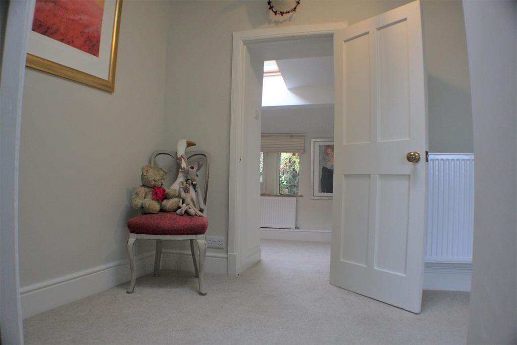 Photograph 27