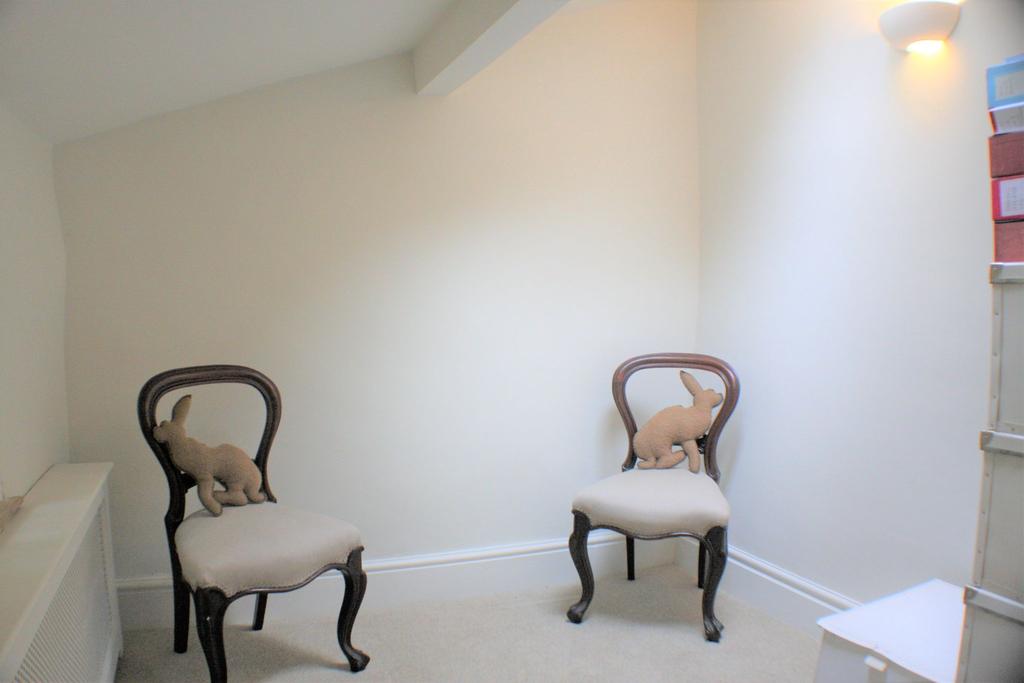 Photograph 32