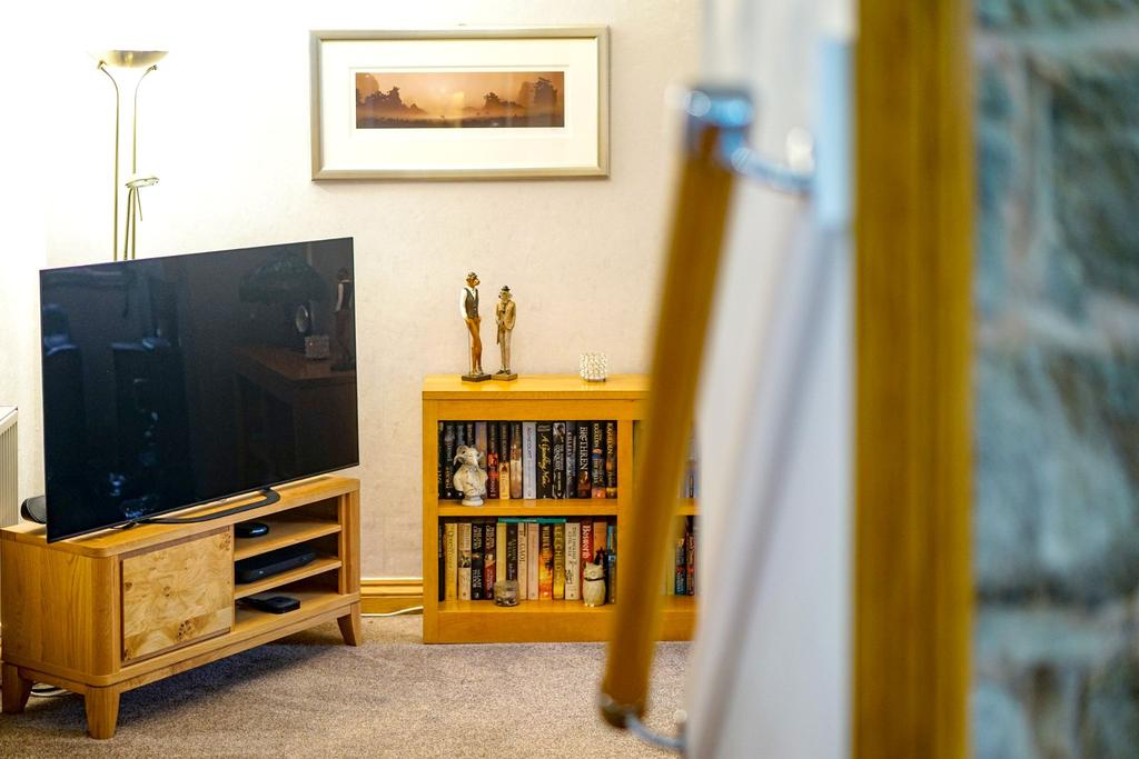 Photograph 14