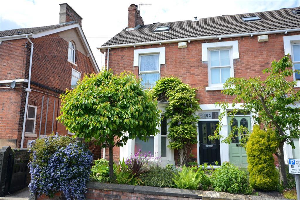 Cobden Road, Chesterfield, Chesterfield, S40 4TD 3 bed semidetached