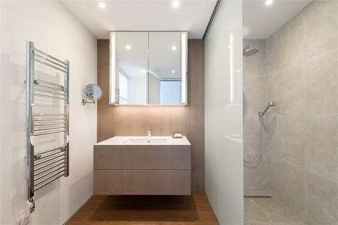 16 Russell Gardens Mews, London, W14 8EU