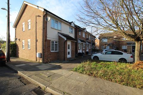 7 Lancaster Place, Ilford, IG1 2XH
