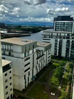 2 bedroom flat to rent - 1 Meadowside Quay Square, Glasgow, G11