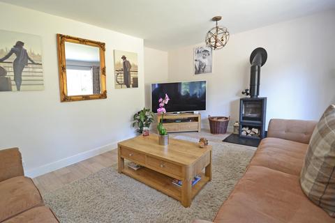 21 Hillside Road, Storrington, Pulborough, RH20 3LZ