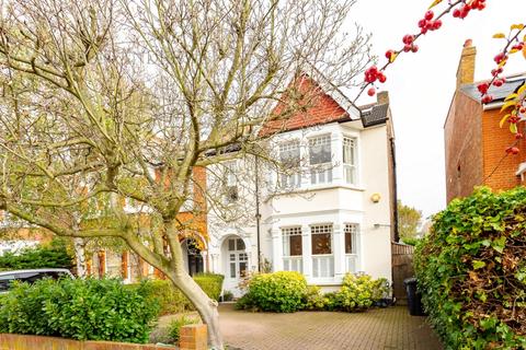 29 Colebrooke Avenue, London, W13 8JZ
