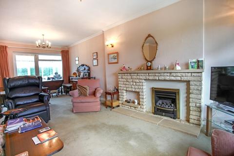16 Oriel Grove, Moreton-in-marsh, GL56 0ED
