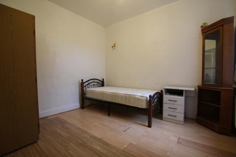 15 Nigel Road, London, E7 8AW