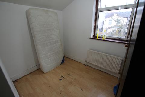 15 Nigel Road, London, E7 8AW